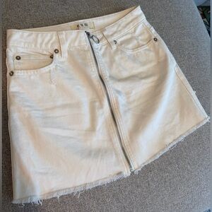 Free People We The Free White Mini Skirt size 25